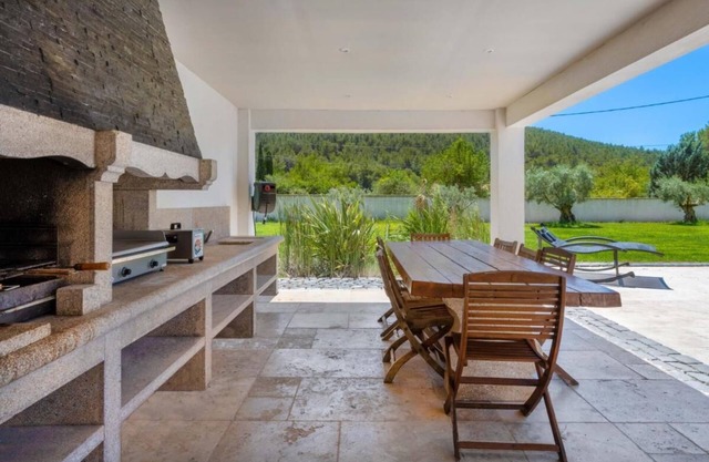 Villa Koï con piscina climatizada, spa, gimnasio y sala de cine - 8 personas
