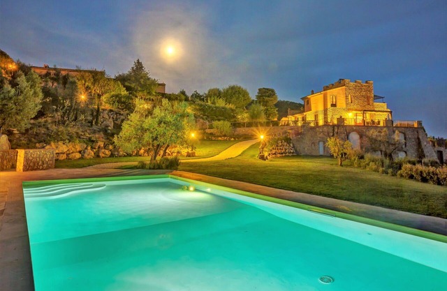 Preciosa casa de vacaciones con piscina privada, A/C, internet, TV, patio, cerca de San Gimignano