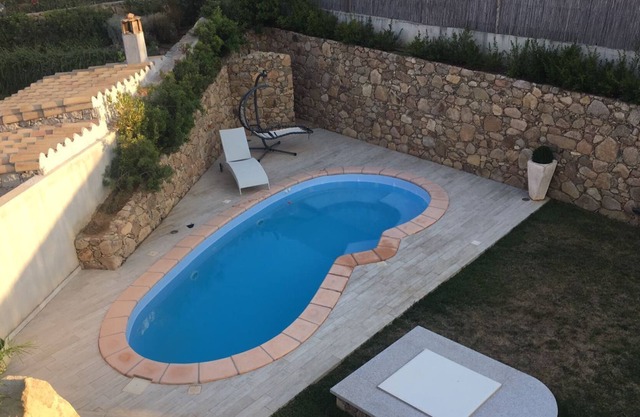Villa with pool 300 meters from the sea