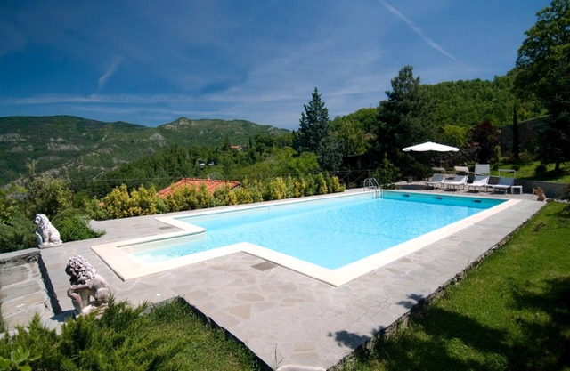 Villa La Fonte (13 plazas) con piscina, clase de cocina y 1 excursión de trekking incluida