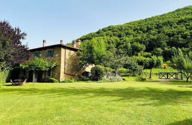 Villa Valpiana, antigua granja con encanto, piscina privada - se admiten perros