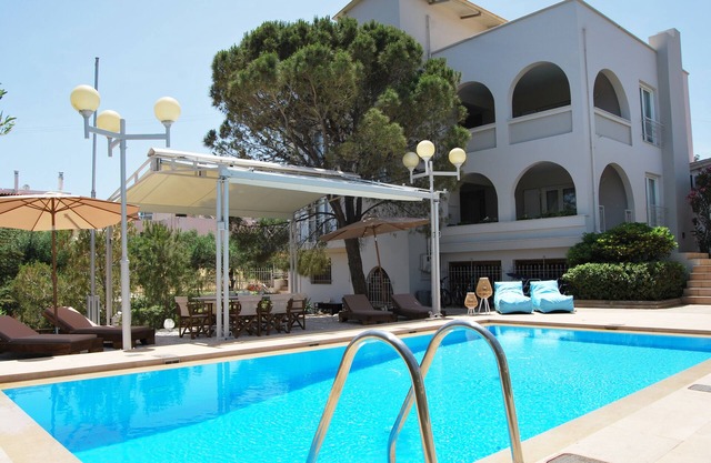 Villa con piscina privada y asombrosas vistas al mar - Chrysiida Luxury Suites