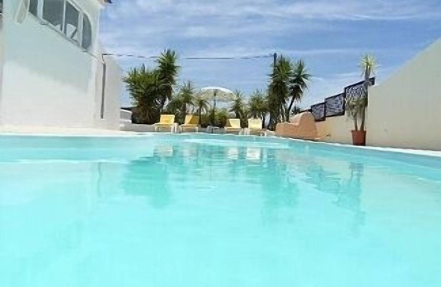 Villa con piscina privada situada en el hermoso valle de Odelouca