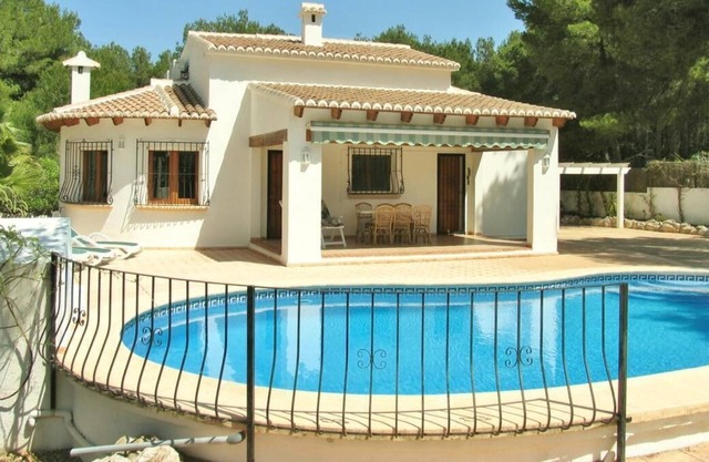 Villa con piscina privada en zona residencial un máximo de 6 personas.