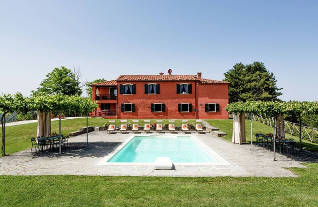 Villa con piscina privada