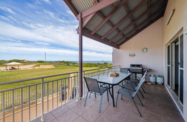 Villa with resort amenities