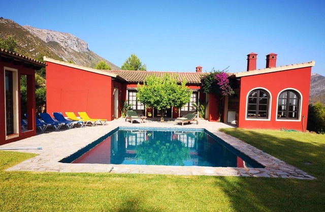 Villa with sea, mountain and village views and 100% privacy