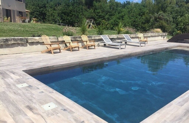 Villa with swimming pool, in the heart of nature... come and relax!