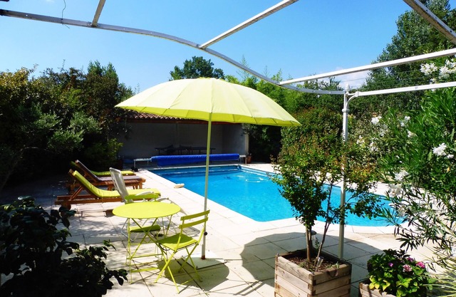 Villa con piscina cerca de Aix-en-Provence