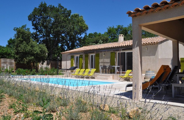 Villa con piscina cerca de Gorges du Verdon y Lac de Sainte Croix / WIFI gratuito