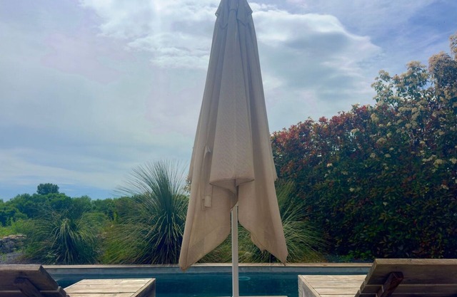 Villa with View, Pool & Absolute Calm