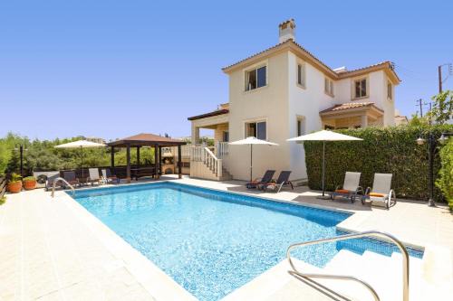 Villa Xanthi by Villa Plus