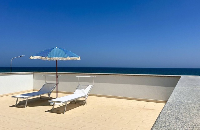 Villa Zante - Enchanting seafront villa