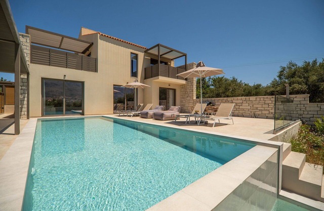 Villa en Georgioupolis con 6 habitaciones, capacidad 6