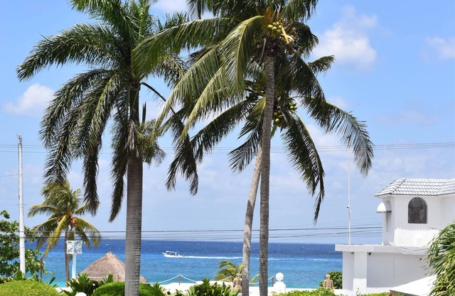 Villablanca Garden Beach Hotel