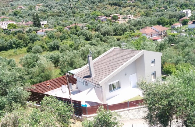 VILLADA - Villa con piscina privada en Margariti - Thesprotias
