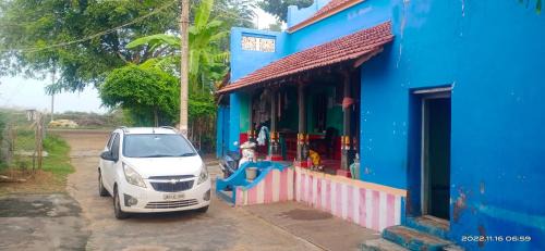 VILLAGE HOME STAY