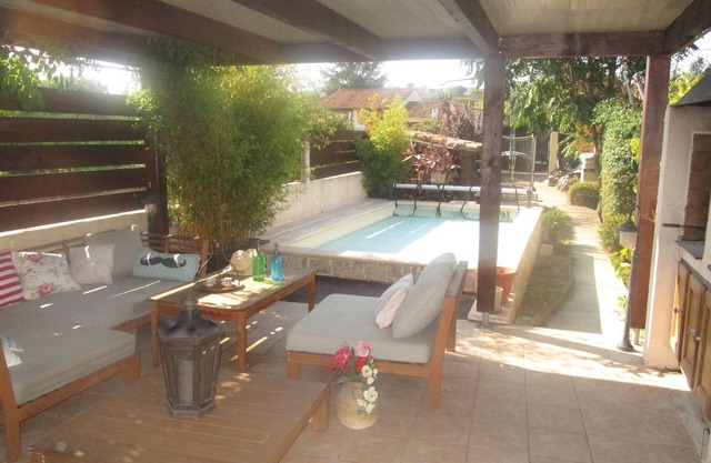 casa de pueblo de 3 dormitorios y 3 baños piscina