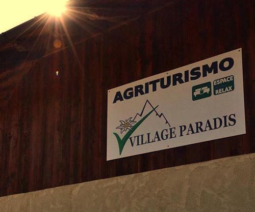Village Paradis