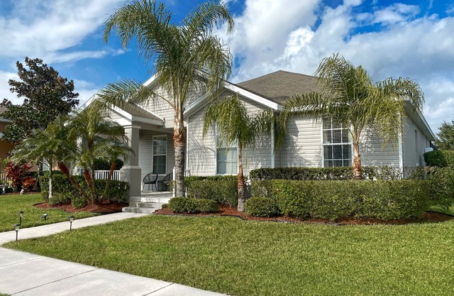 Village Resort close to theme parks! Family vacation home with Club House