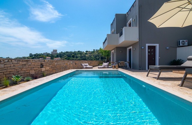 Villaki studio geust house,Private pool