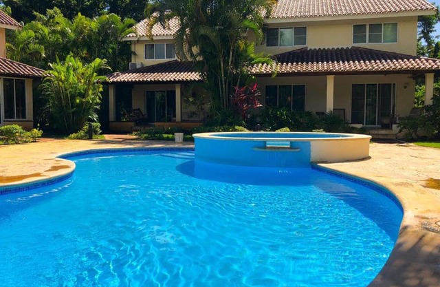 Villas Del Jardin 7