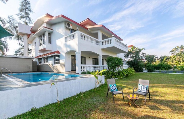 StayVista's Casa Ela - Pool, scenic views, and ping pong for a perfect retreat