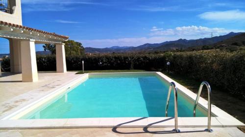 Ville con piscina privata in esclusiva da 8 posti letto
