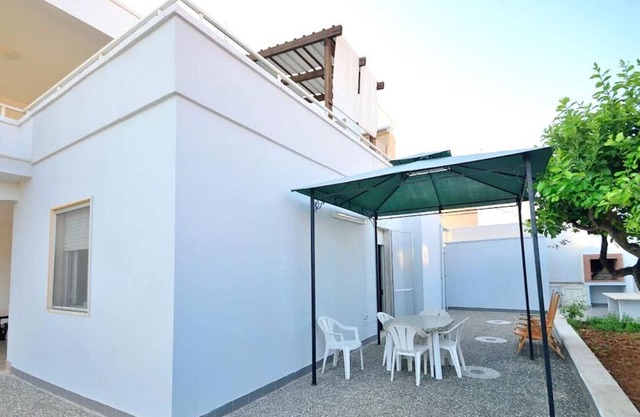 Villetta Rosabel | outdoor space, bbq, a/c