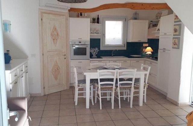 VILLETTA TOM 100 m DALLA SPIAGGIA