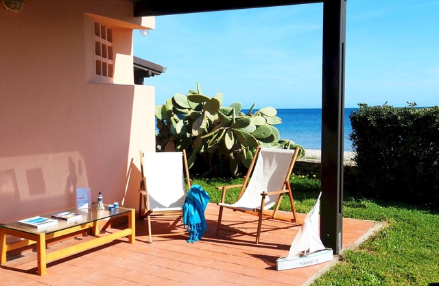 Villino Maja 2 Bedrooms Apartment in Stintino