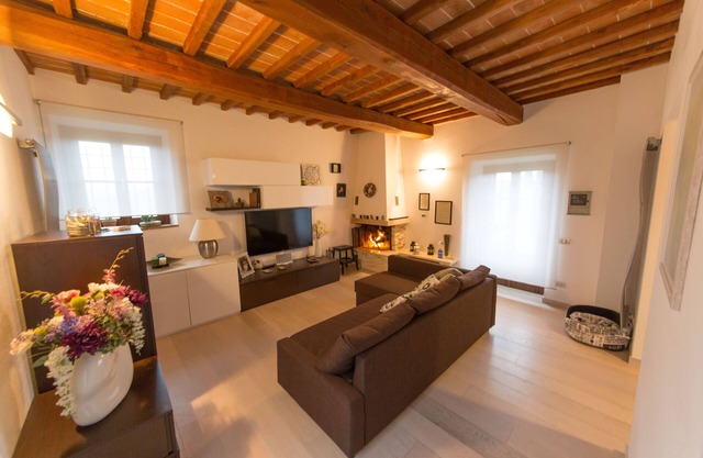 VILLORE Home Sweet Home Tuscany