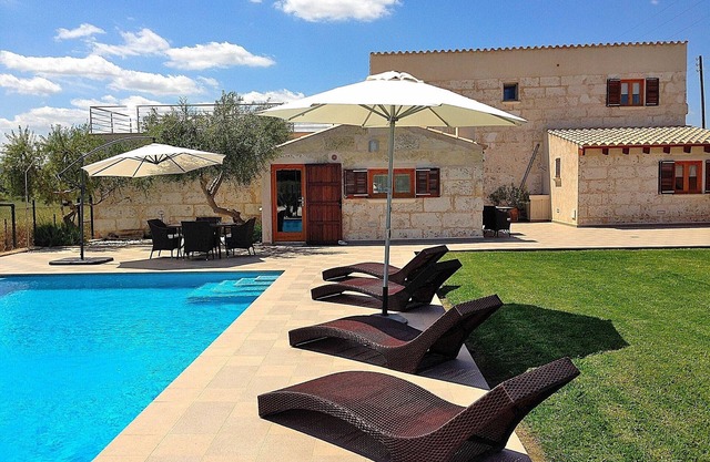 Vinagrella 158 magnífica finca con piscina privada, gran jardín, aire acondicionado y barbacoa