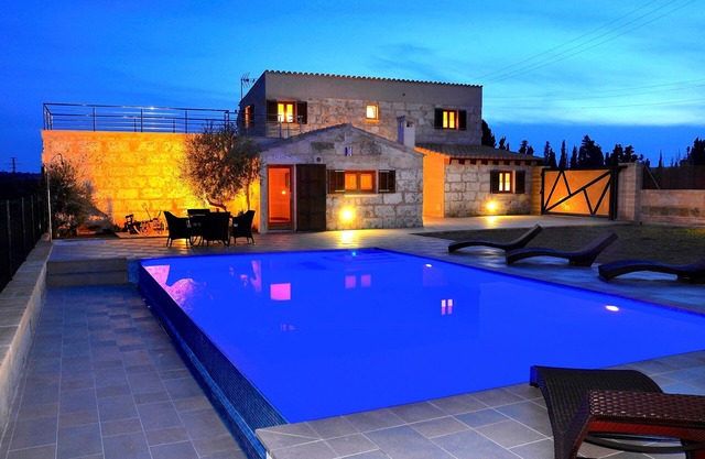 VINAGRELLA - Villa con piscina privada en Llubi. WiFi Gratis