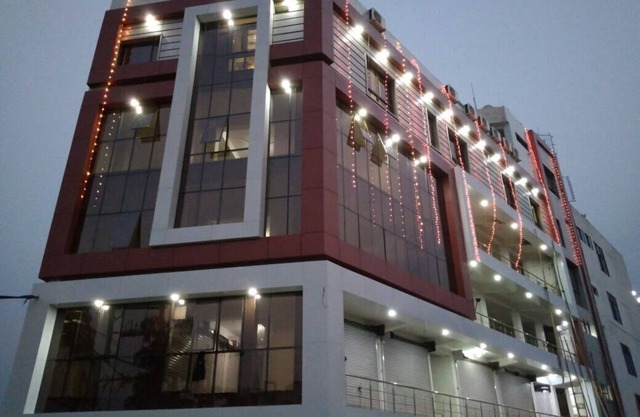 Vinayak Palace Hoshangabad
