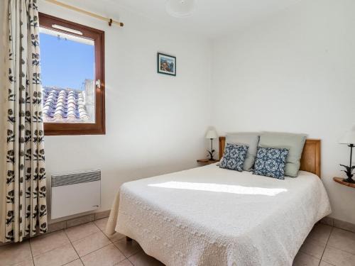 Vineyards & Village Stay