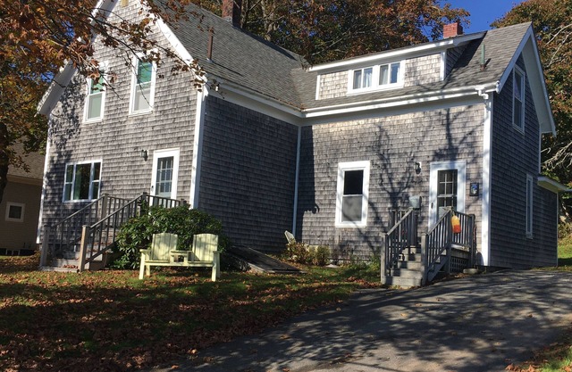 Vintage casa costera en la ciudad de Lubec Maine