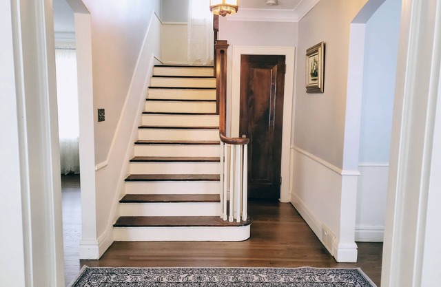 Vintage Colonial Escape with Modern Amenities