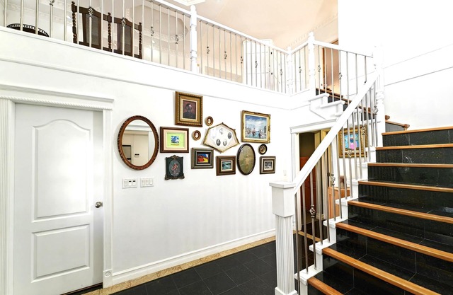 Vintage Duplex Art Retreat