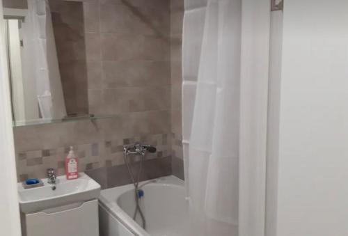 VIP apart 748