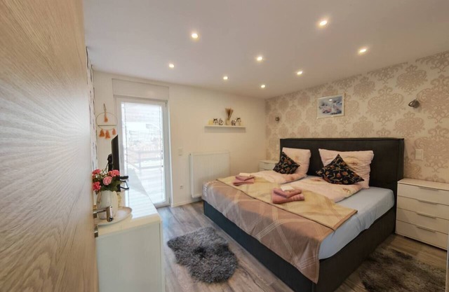 ❤ VipStay Your stylish 66m2 suite with terrace, free parking, Wi-Fi, near Sap ❤