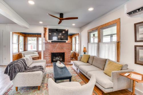 Virginia Retreat with Porch and Grill, Near Beaches!