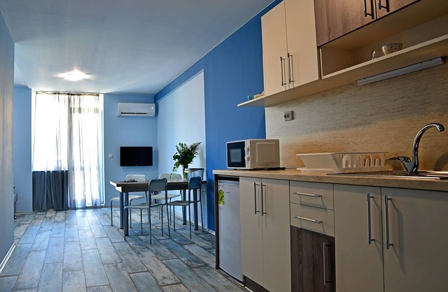 Visito Apart House