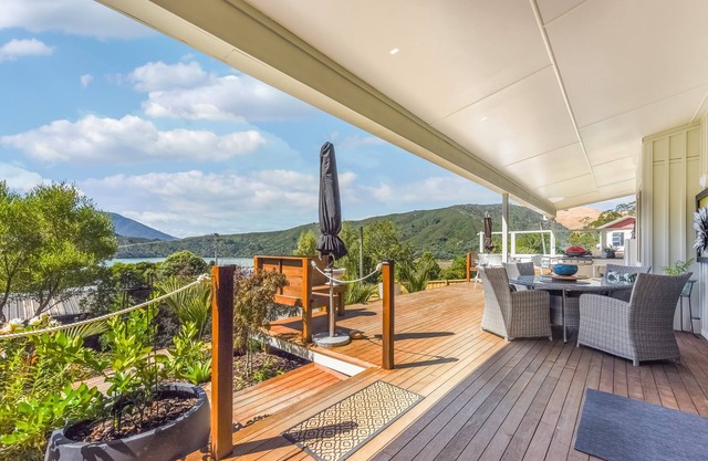 Vista Del Porto - Havelock Holiday Home
