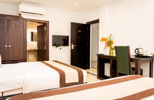 Viveka Hotel Colombo
