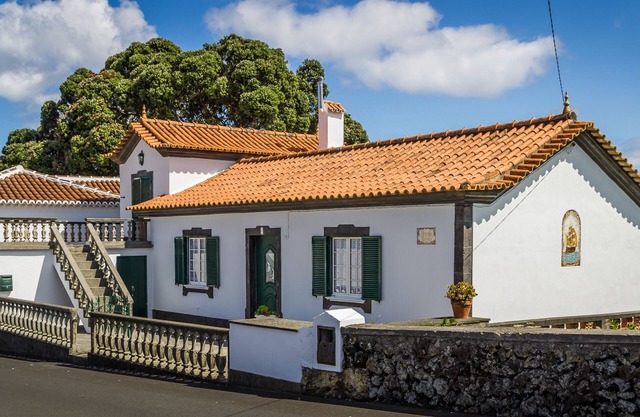 Vivenda Gomes (AL) - Casa tradicional y confortable con viñedos y vistas al mar.
