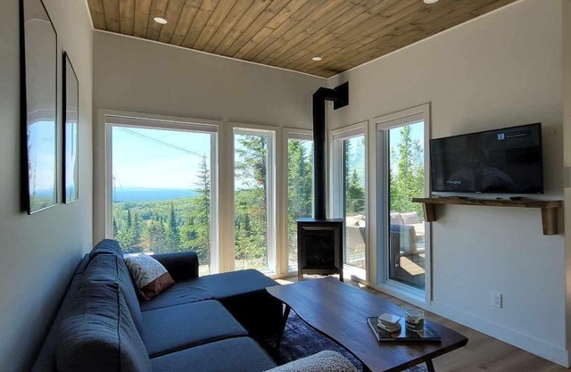 Vivez l'expérience de la vie à la montagne dans notre chaleureux chalet!