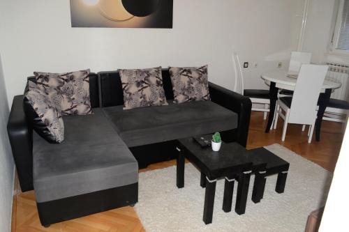 Vladimir Apartman