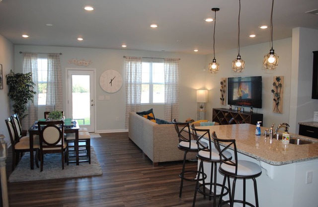 Voluminous Entire Home in Raleigh!