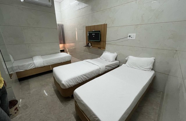 Vrajvashi -Home stay Dwarka